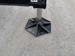 Crane Superstructure with Outrigger Pads