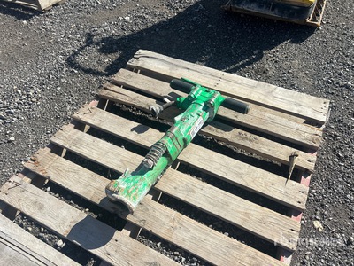 APT SB-5236 Pneumatic Demolition Breaker