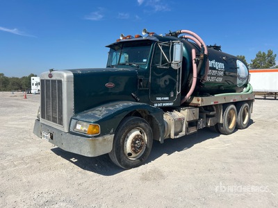 1993 Peterbilt 377 6x4 Vacuum Tanker Truck