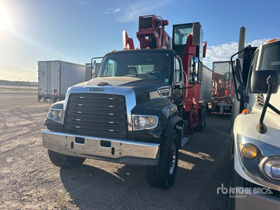 2015 Freightliner 114SD Camion à Fèche