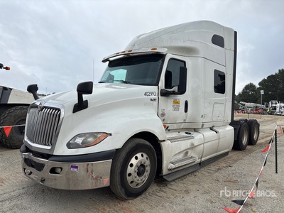 2019 International LT625 6x4 Tracteur routier couchette