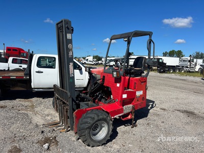 2005 Moffet M55 5500 lb 3x3 Chariot élévateur sur camion