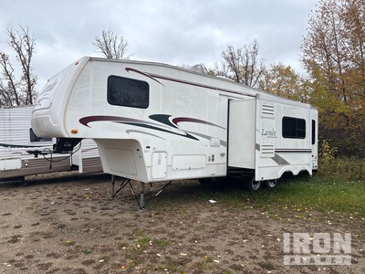 Keystone Laredo 29 ft T/A Travel Trailer