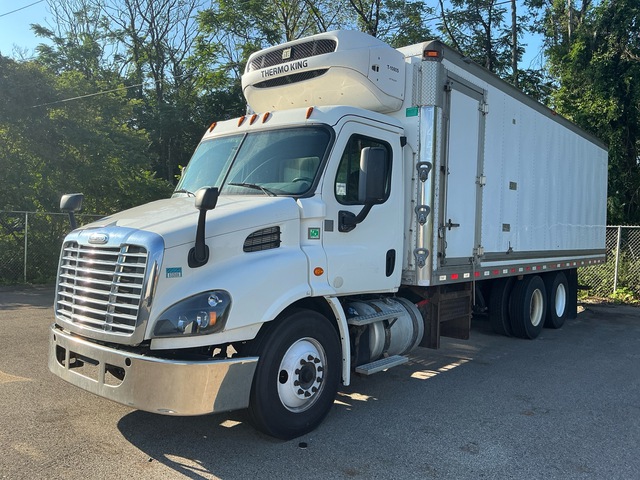 2017 Freightliner Cascadia 113 6x4 Refrigerated Truck