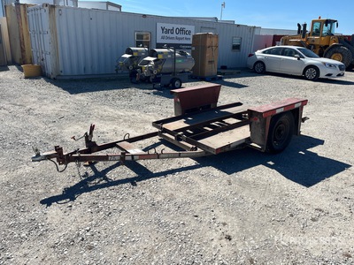1981 Ditch Witch 14 ft S/A Przyczepa z pokładem uchylnym