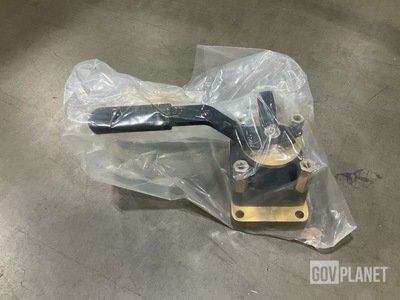 (2) PC40074-500 Linear Directional Control Valves