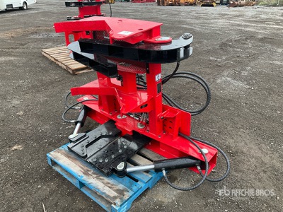 2025 GIYI GY-TS29 29 in Skid Steer Tree Shear (Unused)