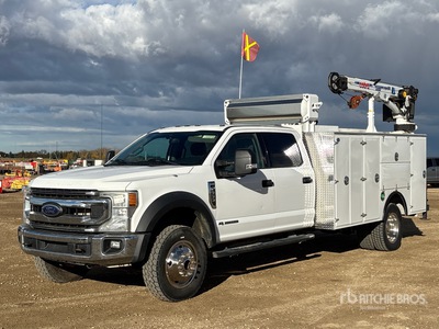 2021 Ford F-550 XLT 4x4 Crew Cab شاحنة خدمة