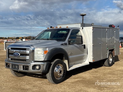 2011 Ford F-450 XLT 4x4 Utility Truck