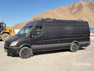 2010 Mercedes-Benz Sprinter Van kempingowy