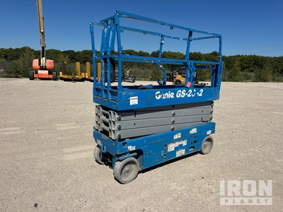 2021 Genie GS-2632 Electric 4x4 Plateforme élévatrice à ciseaux