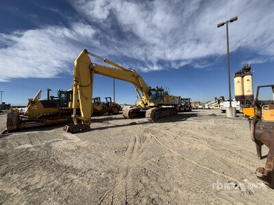 2012 Komatsu PC650LC-8E0 Excavatrice sur chenilles