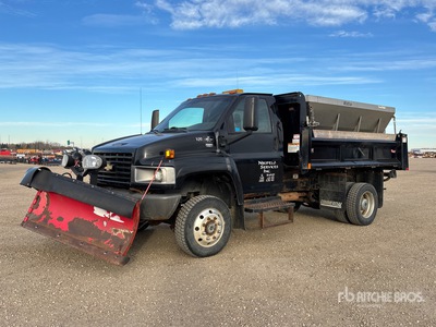 2005 Chevrolet C5500 4x4 Snow Plow Truck