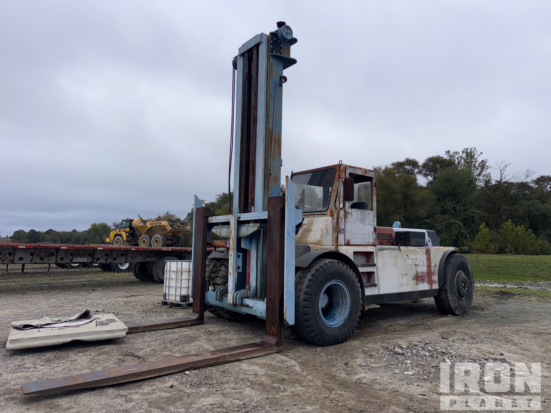 Cat AH-60 Yard Lift 4x2 Concrete slab is not included in sale Rough Terrain Forklift