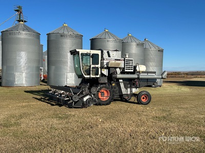 Gleaner F3 Moisonneuse-batteuse
