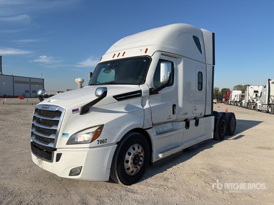 2022 Freightliner Cascadia 126 6x4 T/A Slaapcabine Trekker