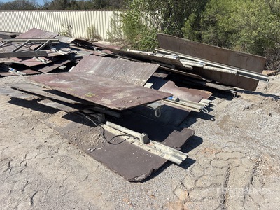 Quantity of Speed Shore Aluminum 34 in - 55 in Trench Shield
