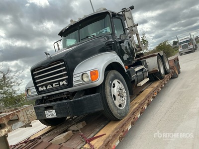 2005 Mack CV713 Wciągarka samochodowa