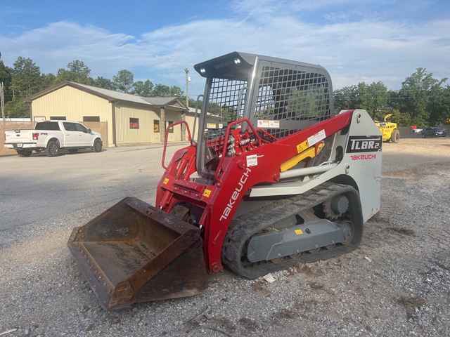 2023 Takeuchi TL8R-2 Two-Speed Compact Track Loader