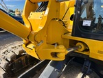 v2 Chassis - Excavator with 