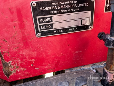 2012 Mahindra 4025 4WD Utility Tractor