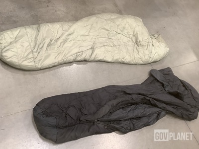 (110) Sleeping Bags