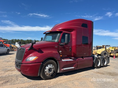 2021 International LT625 6x4 Tracteur Routier Couchette
