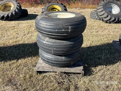 Quantity of Goodyear 9.5L-15SL إطارات المعدات