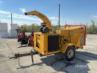 2013 Vermeer BC1000XL Tow-Behind Wood Chipper
