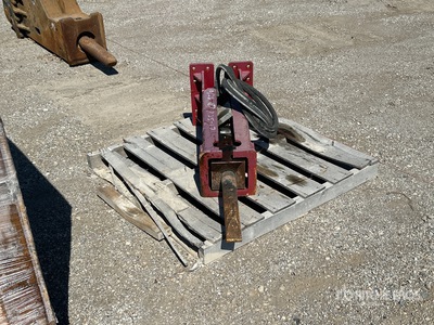 Connect Work Tools CH70 Hydraulic Breaker