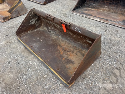Bobcat 68 in General Purpose Skid Steer Bucket