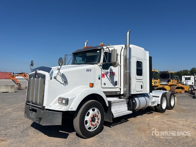2018 Kenworth T800 6x4 Cabina con cuccetta per trattore stradale