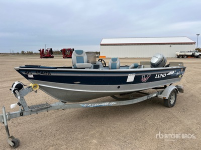 1992 Lund Pro-V DLX 1890 18 ft Bateau de pêche
