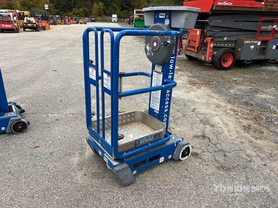 JLG Pecolift Personnel lift