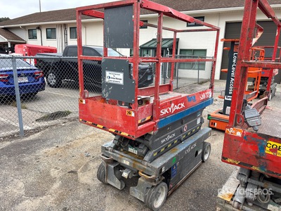 2014 Skyjack SJ3219 Scissor Lift
