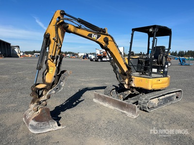 2017 Cat 303.5E2 CR Mini Excavator