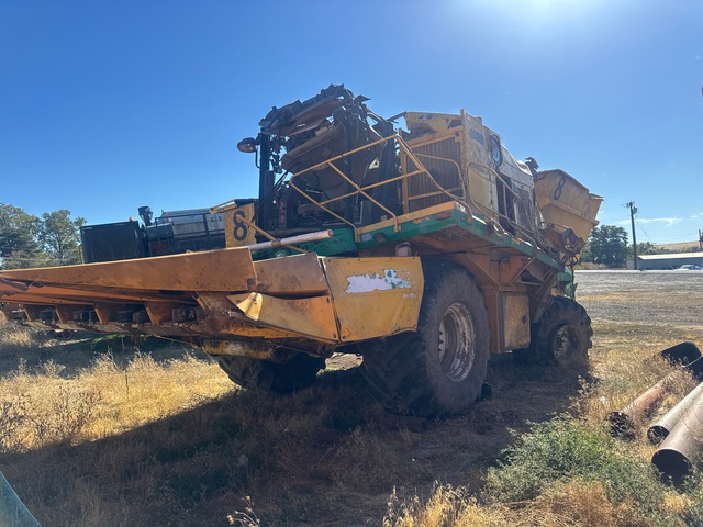 2019 Oxbo 9630 Sweet Corn Harvester (Inoperable)