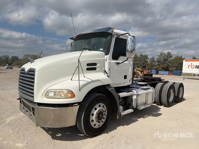 2014 Mack CXU613 6x4 T/A Day Cab Truck Tractor