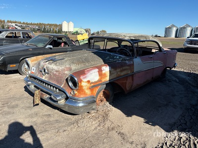 Oldsmobile Holiday Automobile (Inoperable)
