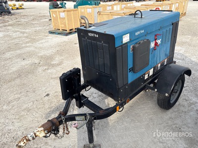 2016 Miller Big Blue 450CST Soudeuse à poste multiple