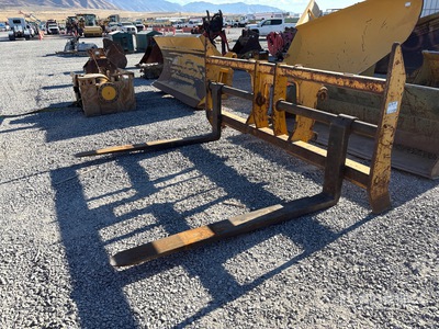 32 in Wheel Loader Forks