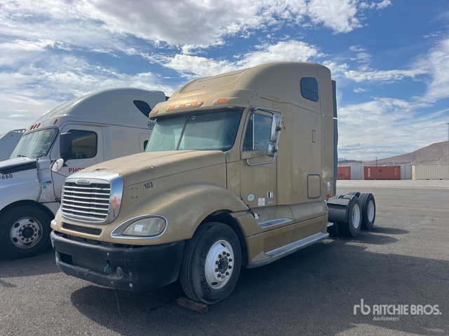 2009 Freightliner Columbia 112