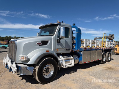 2015 Peterbilt 567 6x4 Flatbed Truck with Crane