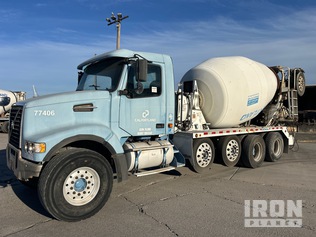 Volvo 2007 VHD 12x4 Mixer — occasion