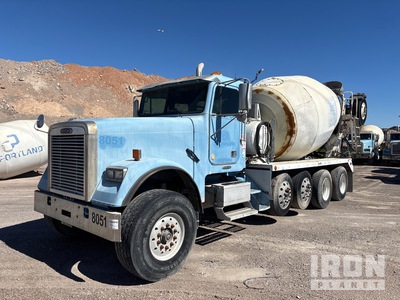 2005 Freightliner FLD 120 8x4 Mixer Truck