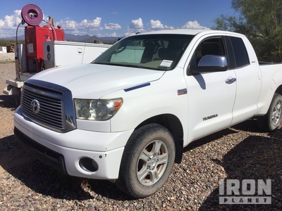 2013 Toyota Tundra Limited 4x4 Crew Cab Ophalen (Inoperable)