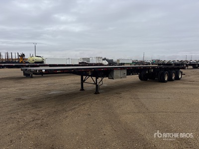 2015 Lode King 53 ft Tri/A Flatbed Trailer