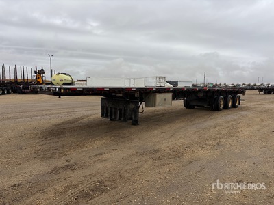 2014 Lode King 53 ft Tri/A Flatbed Trailer