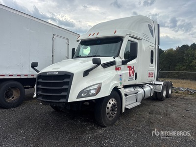 2020 Freightliner Cascadia 126 6x4 T/A Sleeper Truck Tractor (Inoperable)
