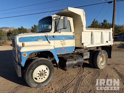 1979 Ford 8000 4x2 S/A Dump Truck